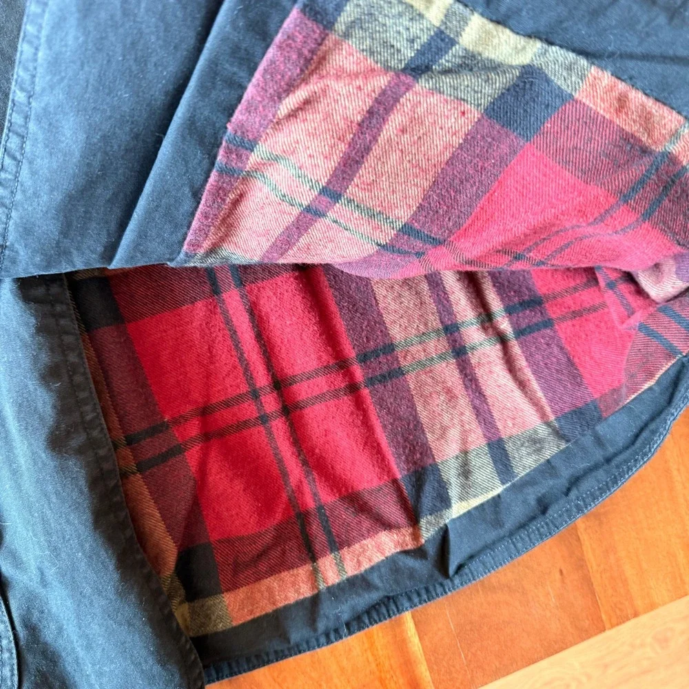 J.Crew Men's Vintage 1990's Black Barn Coat With Red Plaid Lining Size M